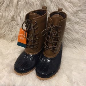 🆕 The Original Lace-up Duck Boot 🥾